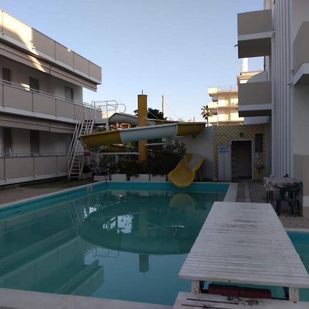Claudia Residence Alba Adriatica Dış mekan fotoğraf
